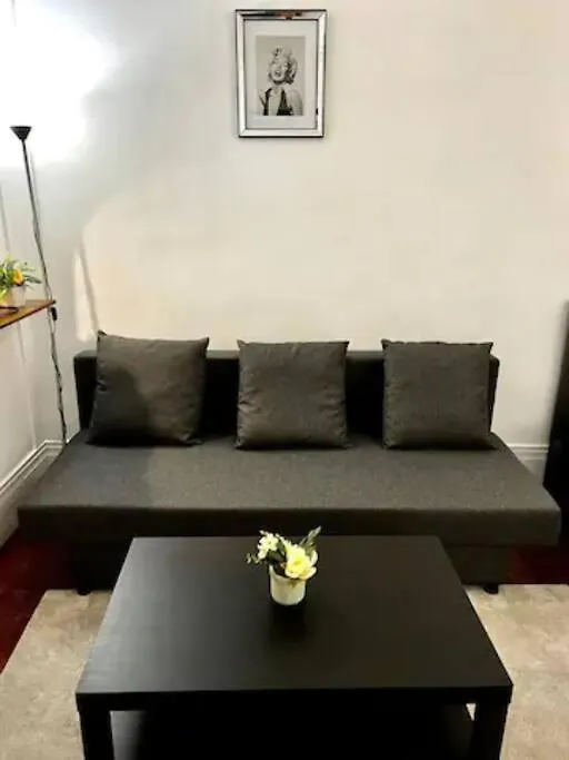 Apartment Champs-Elysees - Arc De Triomphe - 4 People Paris France